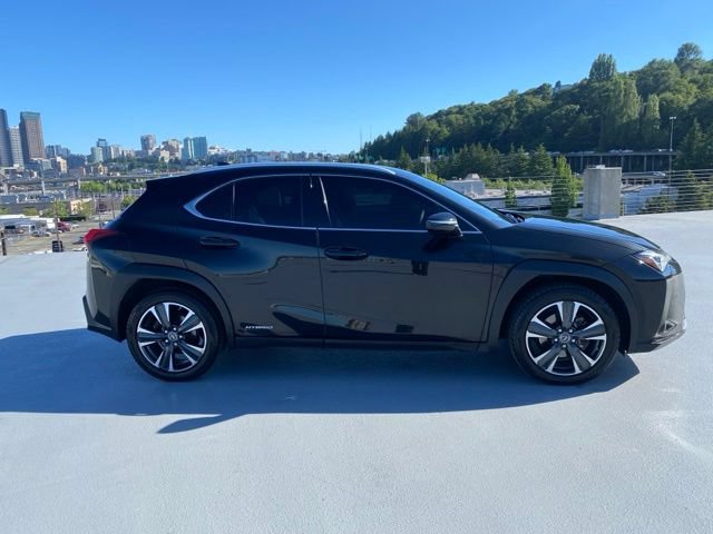 lexus ux hybrid 2019 JTHU9JBH2K2004038 image lexus ux hybrid 2019 JTHU9JBH2K2004038 image